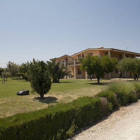 Villa Martina Vasto Bagian luar foto